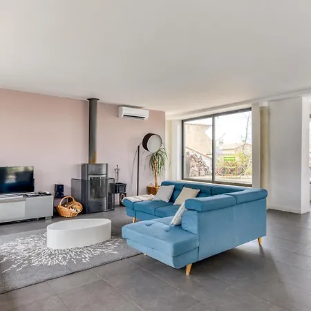 Le Couvent Des Ursulines - Penthouse Climatise Piscine アパート *