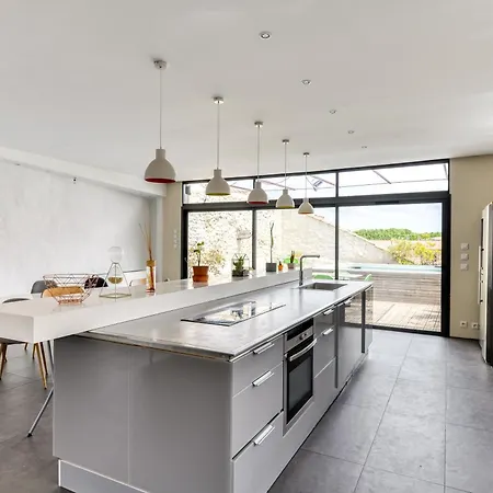 Le Couvent Des Ursulines - Penthouse Climatise Piscine * ナルボンヌ